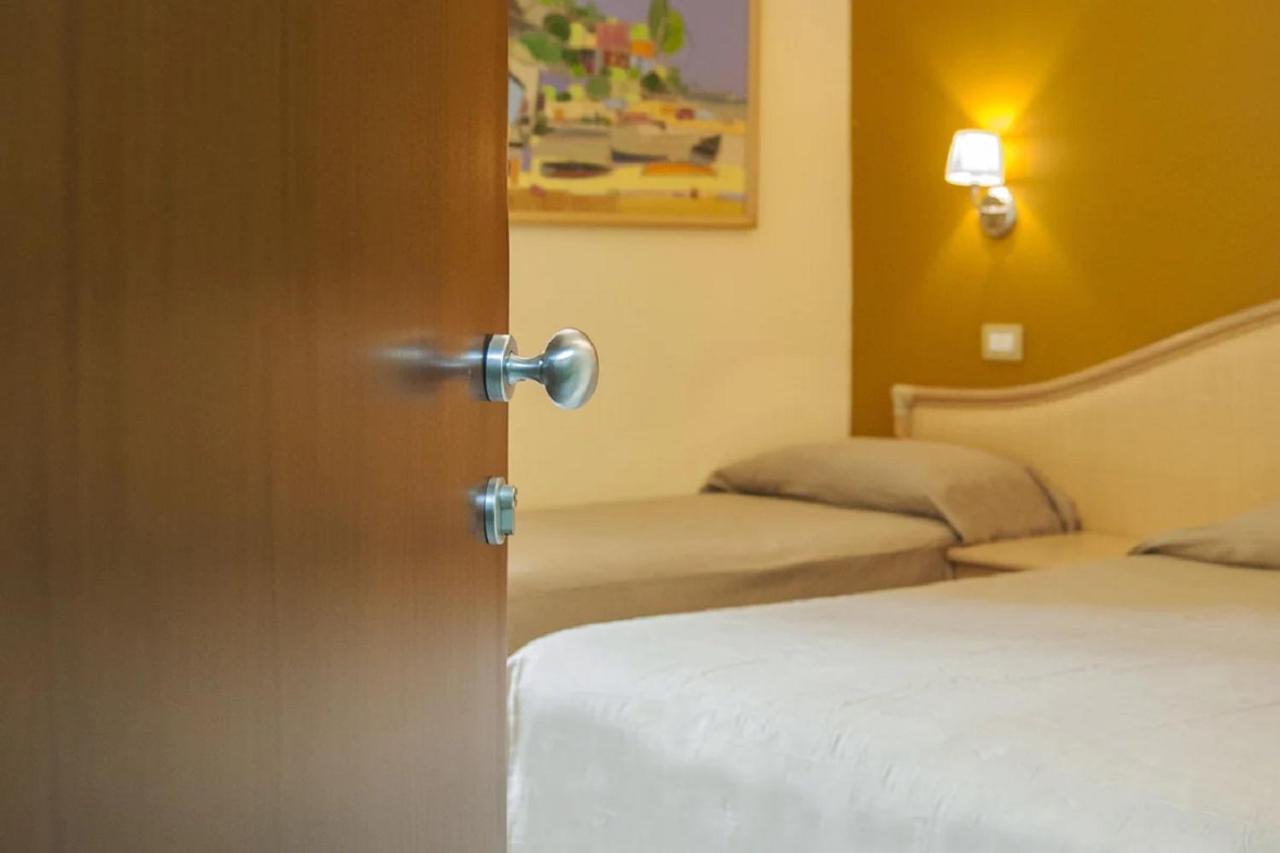 Hotel Orion Villammare Exterior photo